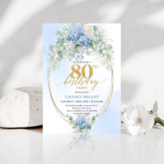 Refined Blue Floral Gold 80th Birthday Invitation Kaart