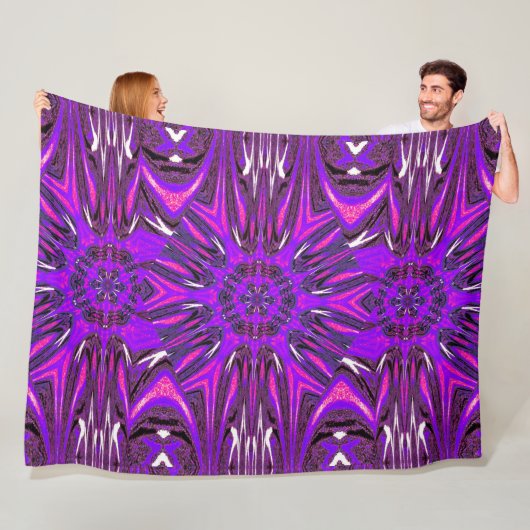 Reflected Lotus 5 Fleece Deken (In situ)