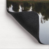 Reflecteren op de rivier muismat (Hoek)