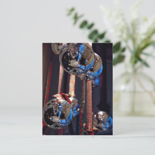 Reflecterende zilveren kerstversieringen briefkaart (Staand voorkant)