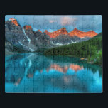 Reflectie Moraine Lake Banff National Park Puzzel<br><div class="desc">Deze verbluffende puzzelpuzzel bevat kleurrijke reflecties van de bergen op het water van het Moraine-meer in het Banff National Park (Canada). #morainelake #meer #moraine #banff #nattionalpark #canada #schilderachtig #reizen #vakantie #buitenshuis #bertains #alberta #jigzaag #jigsawpuzzles #puzzles #games #plezier #stockingstuffers #secretsanta #gifts #reflects #landscape #natuur #gift</div>