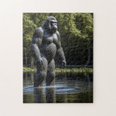 Reflectie van Bigfoot in Water Legpuzzel (Verticaal)