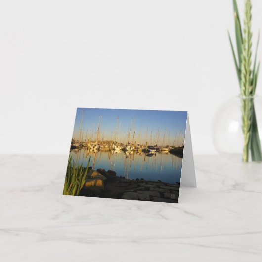 Reflectie van boten in een haven. bedankkaart (Voorkant)