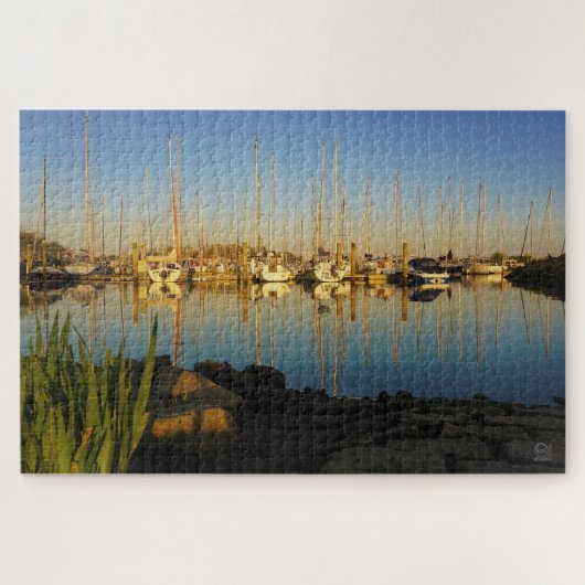 Reflectie van boten in een haven. legpuzzel (Horizontaal)