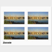 Reflectie van boten in een haven. rechthoekige sticker (Vel)