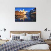 Reflectie van Fitz Roy op Sunrise Canvas Afdruk (Insitu (Slaapkamer))