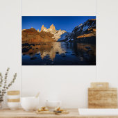 Reflectie van Fitz Roy op Sunrise Poster (Keuken)