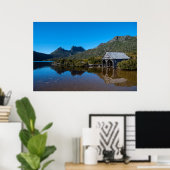 Reflectie van het Cradle Mountain- en Dove-meer Poster (Thuiskantoor)