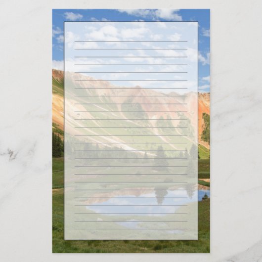 Reflectie voor rode bergen briefpapier (Voorkant)
