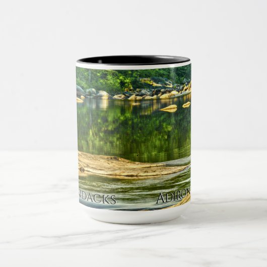 Reflecties in het Adirondack Mountain Stream. - Fo Mok (Midden)