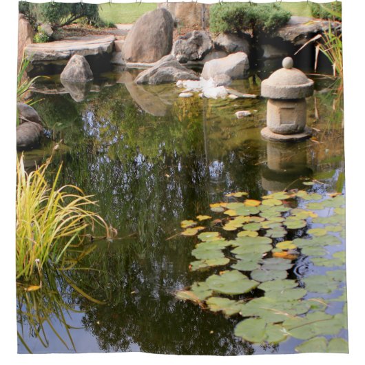 Reflecties, Japanse tuinvijver Douchegordijn (Voorkant)