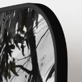 Reflecties onder de grijze hemel pickleball paddle (Links Detail)