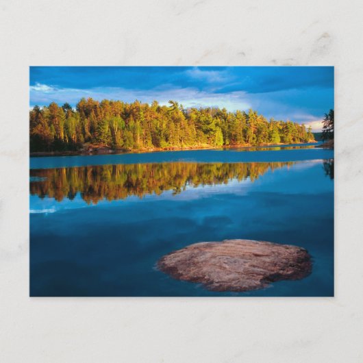 reflecties op de vroege avond in de grenswateren briefkaart (Voorkant)