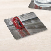 Reflecties op een rode telefoondoos - het Onderzet Kartonnen Onderzetters (Schuin)