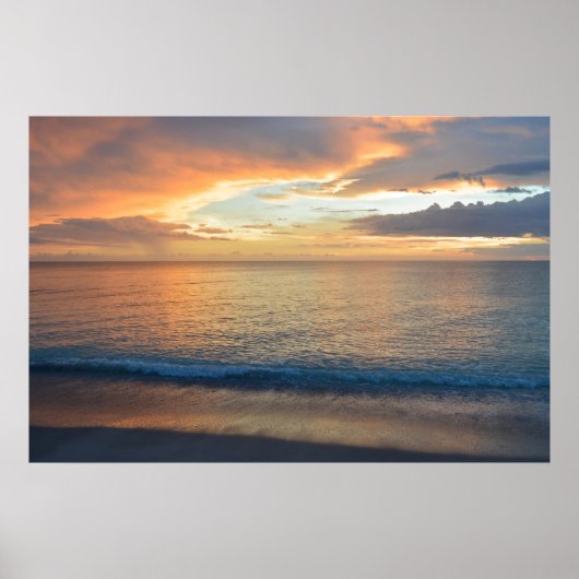 Reflecties op zonsondergang op het water poster (Voorkant)