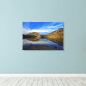 Reflecties over het meer Tenaya Canvas Afdruk (Insitu (Houten vloer))