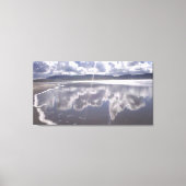 Reflecties over Irish Beach Canvas Afdruk (Voorkant)
