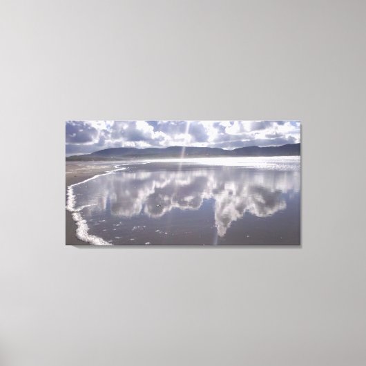 Reflecties over Irish Beach Canvas Afdruk (Voorkant)