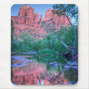 Reflecties van Cathedraal rock Sedona, Arizona Muismat