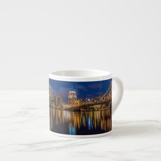 Reflecties van Pittsburgh Espresso Kop (Voorkant rechts)