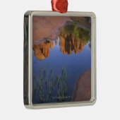 Reflection of Cathedral Rock , Sedona , Arizona Metalen Ornament (Rechts)