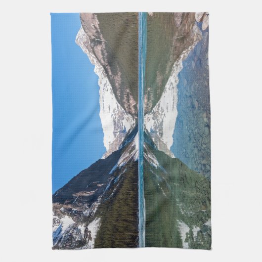 Reflection op Lake Louise - Banff NP, Canada Theedoek (Verticaal)