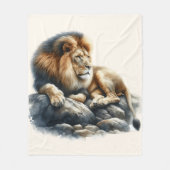 Regal African Lion Resting on a Rock - Waterverf Fleece Deken (Voorkant)