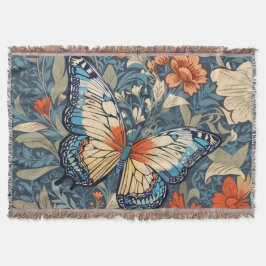 Regal Butterfly temidden van William Morris Floral Deken