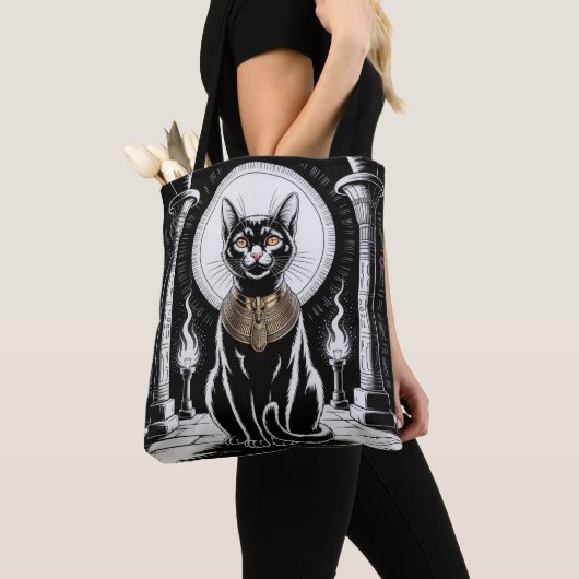 Regal Egyptian Black Cat Art Tote Bag (Dichtbij)