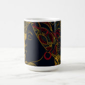 Regal Elegance: Afro-Amerikaanse koningin Koffiemok (Center)