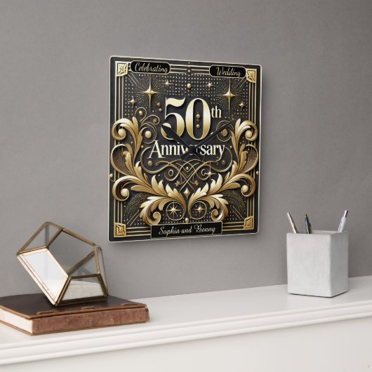 Regal Gold: 50-jarige mijlpaal Vierkante Klok (Kantoor)