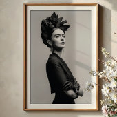 Regal Kahlo Monochrome Portret Poster