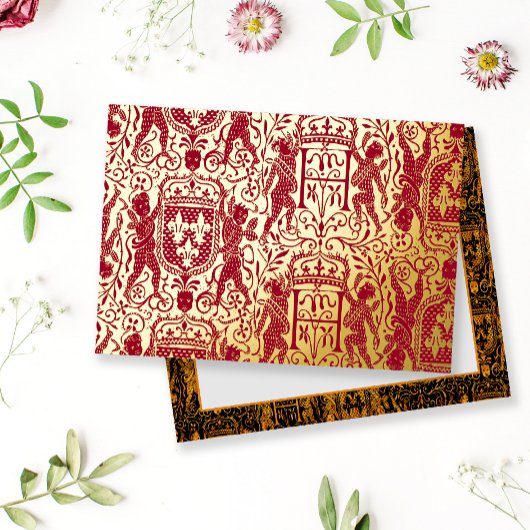 Regal Medieval Tapestry Red en Gold Elegant Folie Uitnodiging Briefkaart