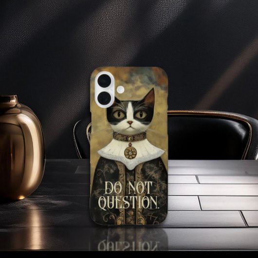 Regal Medieval Tuxedo Cat Rules Case-Mate iPhone Case