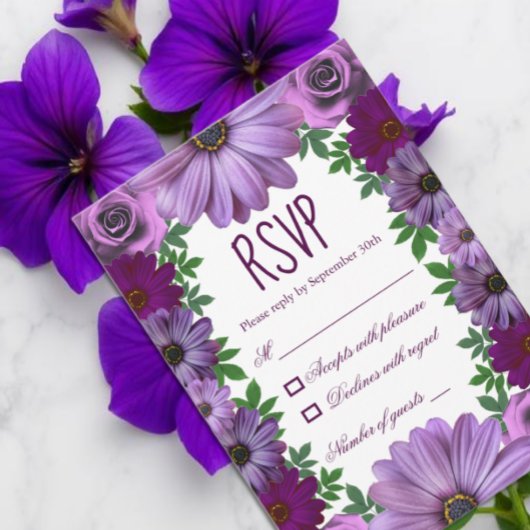Regal Paarse Floral Wedding RSVP Kaartje