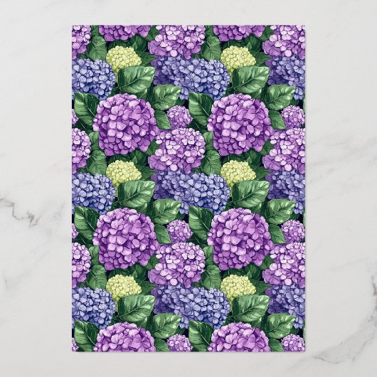 Regal Purple Floral Hydrangea Folie Uitnodiging (Achterkant)