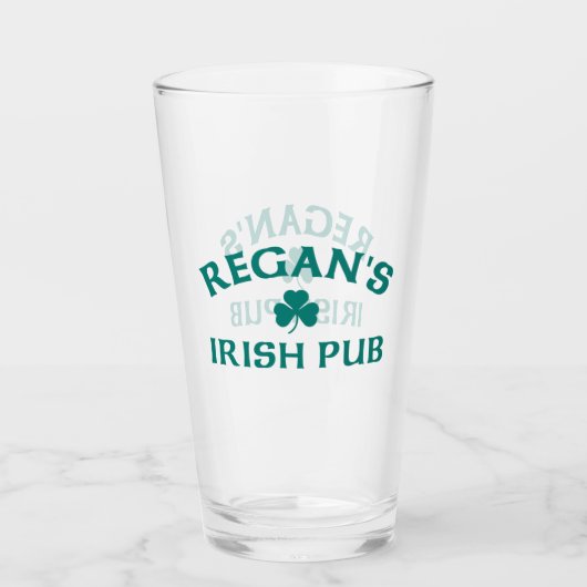Regan's Irish Pub Glas (Voorkant)