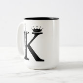 Regeer je ochtenden als royalty's. tweekleurige koffiemok (Voorkant links)