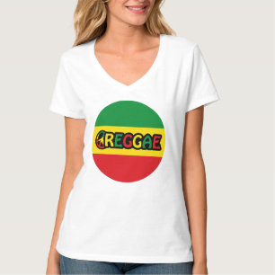 Regelontwerp met reggagevlag-kleuren t-shirt