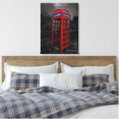 Regenacht Rode Telefooncel Stedelijk Dramatisch Canvas Afdruk (Insitu (Slaapkamer))