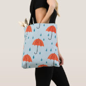 Regenachtige paraplu's: Waterverf herfstdruppels Tote Bag (Dichtbij)