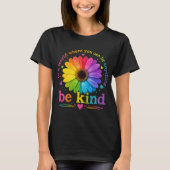 Regenboem Bloem Inspirerende Quote T-shirt (Voorkant)