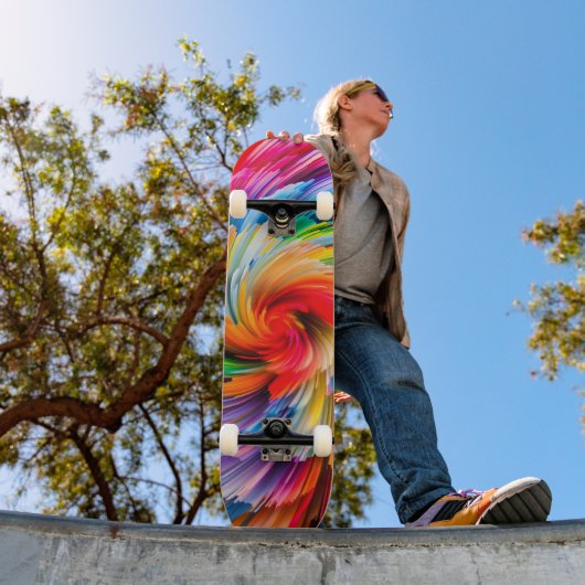 Regenboog Abstract Levendige Draaikolk Modern Persoonlijk Skateboard (Buiten 1)
