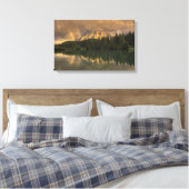 Regenboog bij Cascade Ponds Canvas Afdruk (Insitu (Slaapkamer))