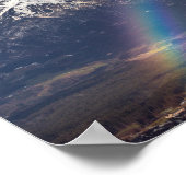 Regenboog en bergen na de storm poster (Hoek)
