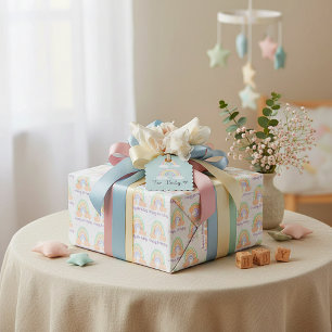 Regenboog en sterren baby verjaardag cadeaupapier