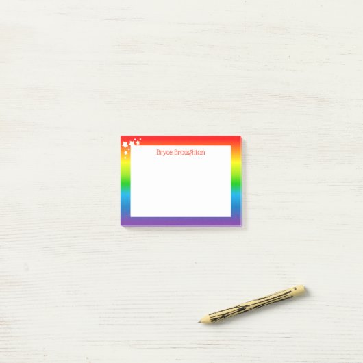 Regenboog en sterren gepersonaliseerd post-it® notes (Op bureau)
