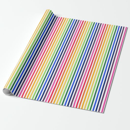 Regenboog en witte strepen cadeaupapier (Uitgerold)