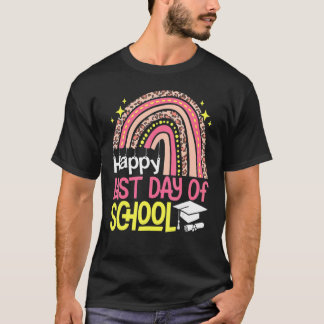 Regenboog Gelukkig Laatste Dag van Schoolgift voor T-shirt