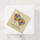 Regenboog geschilderd hete luchtballonnen aangepas bedankjes labels (In situ)